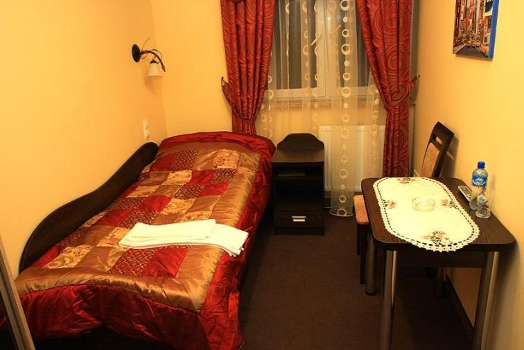 Hotel Andersen Rzeszow Room photo